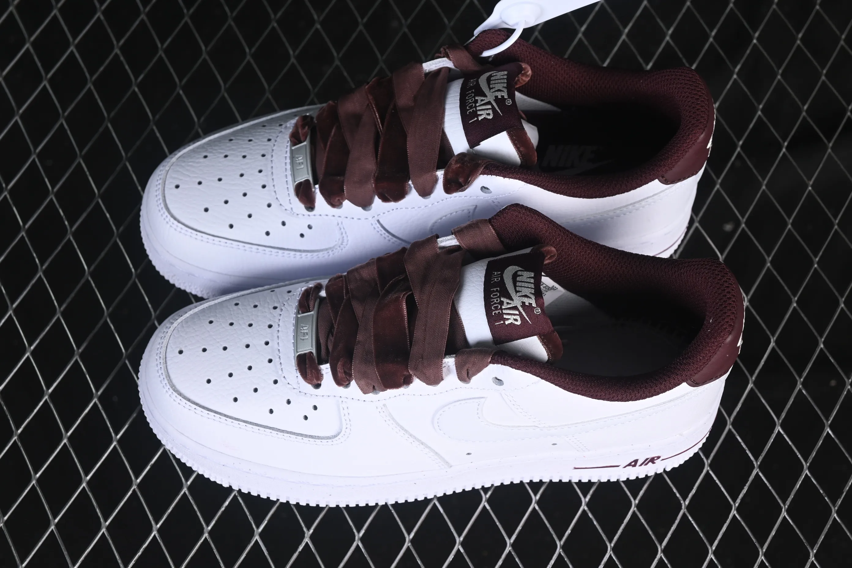 All categories Nk Air Force 1 Air Force series Nk Air Force 1 Low Air Force low-top Nike Air Force 1'07 Low Air Force 1 low-top casual sneakers HV4403-600